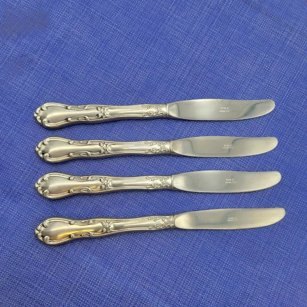 Set of 4 Towle Silver Merrimack Stainless Steel USA Dinner Knives